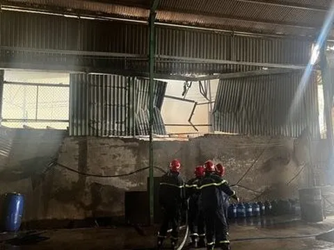 Đồng Nai: Cháy lớn tại một xưởng sơn trên địa bàn Tp.Biên Hoà