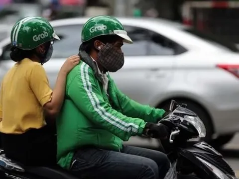 Grab thu phụ phí 5.000-15.000 đồng cho Tết Nguyên đán 2023, bắt đầu áp dụng từ 29 Tết