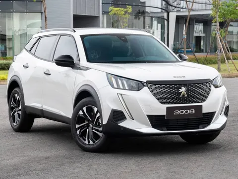 Bảng giá ô tô Peugeot tháng 1: Peugeot 2008 được ưu đãi tới 30 triệu đồng
