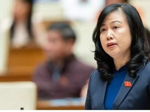 Bộ trưởng Đào Hồng Lan: Thủ tục gia hạn lưu hành thuốc chặt đến mức “vướng”