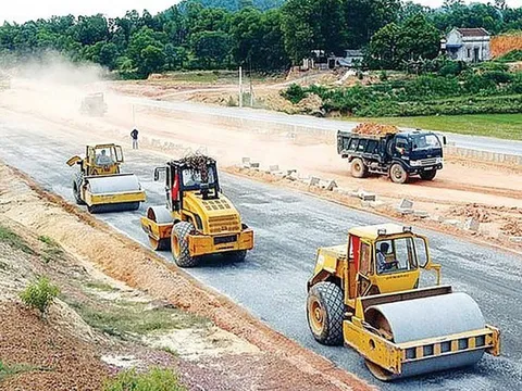 Đôn đốc 6 địa phương giải ngân vốn đầu tư công