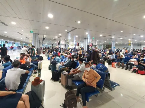 Sân bay Tân Sơn Nhất thêm giải pháp ứng phó cao điểm dịp Tết