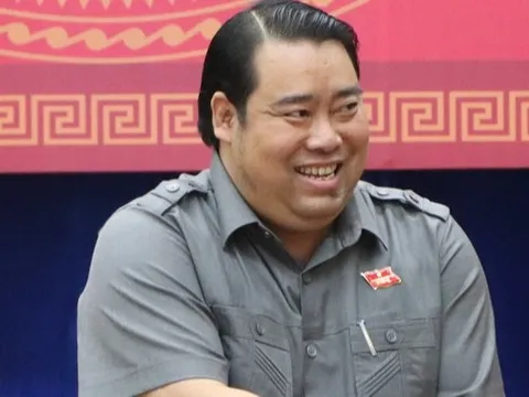 Không khởi tố vụ nữ nhân viên sân golf bị hành hung