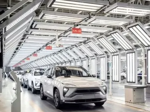 Bất chấp suy thoái kinh tế, các hãng xe điện Trung Quốc vẫn đạt doanh thu kỉ lục - công thức chinh phục người tiêu dùng là gì?