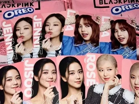 Bánh quy phiên bản Black Pink “đổ bộ” Việt Nam, giới trẻ rủ nhau săn lùng để sở hữu được chiếc thẻ đặc biệt này