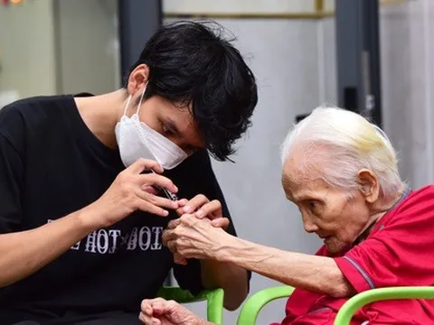 Dân số Việt 'già trước khi giàu'?