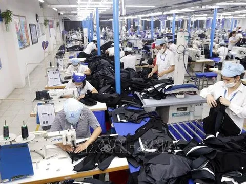 Thị trường lao động tiếp tục phục hồi nhưng chậm dần