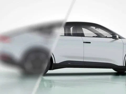 Ô tô năng lượng mặt trời giá quy đổi 940 triệu đồng, chạy 800km mới phải sạc