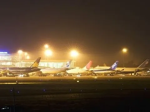 Đề nghị tăng chuyến xe buýt, taxi chở người dân bay đêm dịp Tết