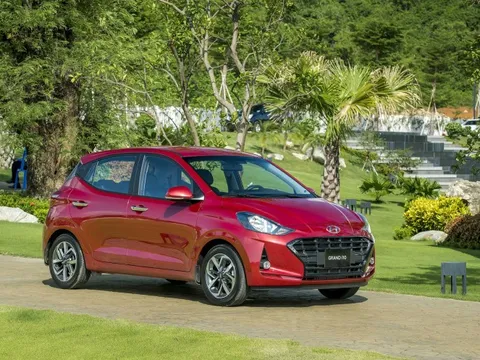 Bảng giá xe Hyundai tháng 1: Hyundai Grand i10 tiếp tục được giảm 25 triệu đồng