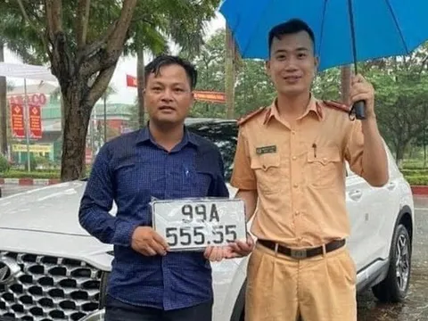 Đấu giá biển số ôtô online: Cần giám sát chặt chẽ