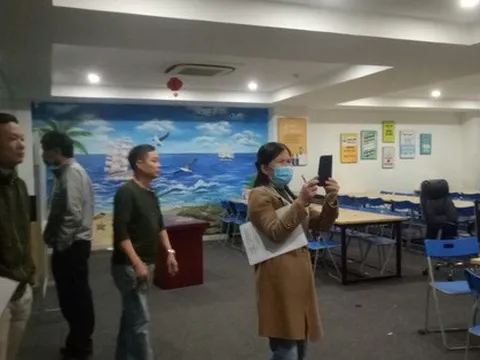 Sau loạt điều tra lật tẩy thần dược giả, công ty đóng cửa, bên trong 'không một bóng người’