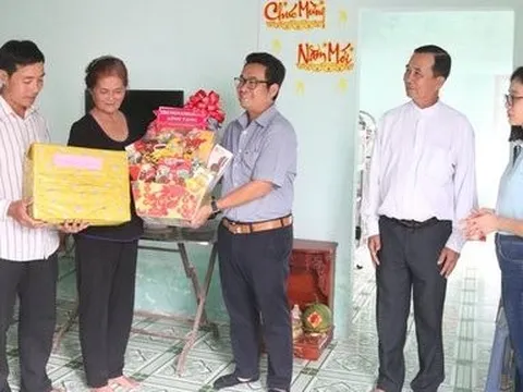 Vĩnh Long: Tết sum vầy đến với hộ nghèo