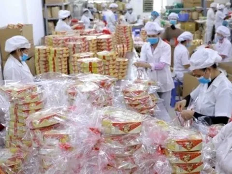 Doanh nghiệp "tăng tốc" sản xuất hàng hoá dịp Tết Nguyên đán