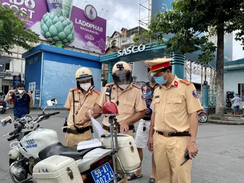 Hai tháng triển khai cao điểm, tai nạn giao thông giảm hơn 100 vụ