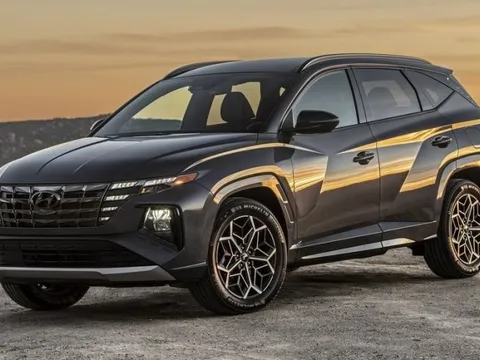 Hết thời bán "bia kèm lạc", nhiều mẫu ô tô xả kho giảm giá kịch sàn cận Tết Nguyên đán, còn được thêm quà tặng