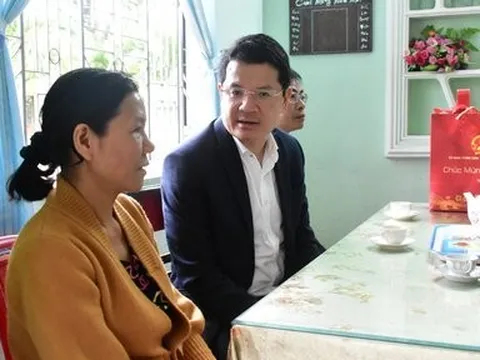 Thừa Thiên-Huế: Nghĩa cử ấm tình với hậu phương chiến sỹ nơi đảo xa