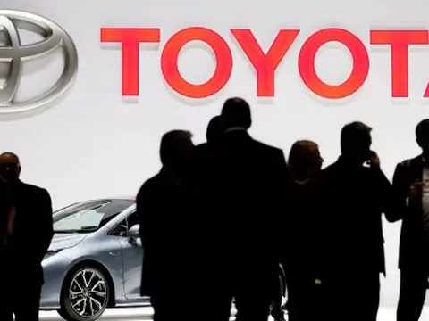 Chi 35 tỷ USD cho xe điện vẫn bị mang tiếng chậm chân, ông lớn Nhật Bản chỉ ra tiềm năng lớn mà các hãng xe thuần điện đã bỏ lỡ