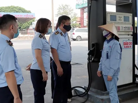 Giám sát hoạt động kinh doanh xăng dầu dịp Tết Nguyên đán