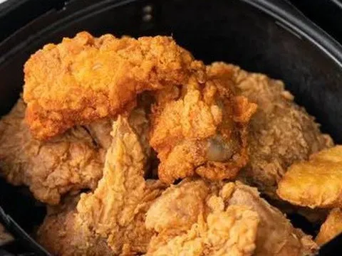 5 loại thức ăn bạn không nên cho vào nồi chiên không dầu