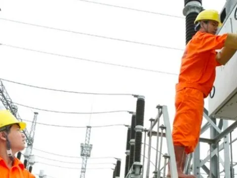 'Không để gián đoạn cung cấp điện một giây, một phút nào dịp Tết'