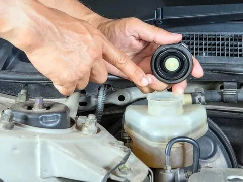 Kinh nghiệm lái xe: Cần chuẩn bị gì trước khi lên đường cho kỳ nghỉ Tết???