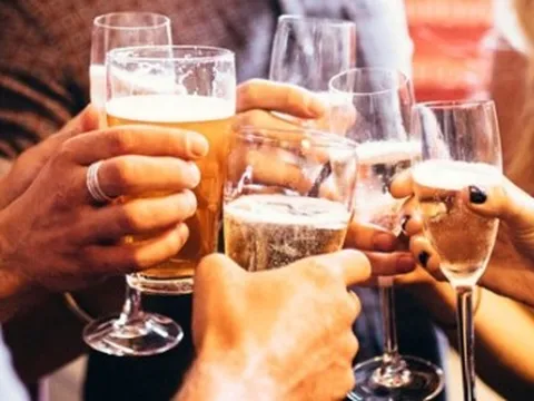 Phạt đến 40 triệu đồng nếu uống rượu bia khi tham gia giao thông trong dịp Tết