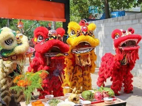 Năm 2023, khai trương, mở hàng ngày nào tốt?