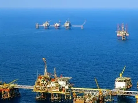 Giá dầu thô liên tiếp tăng, hứa hẹn năm bội thu cho ngân sách