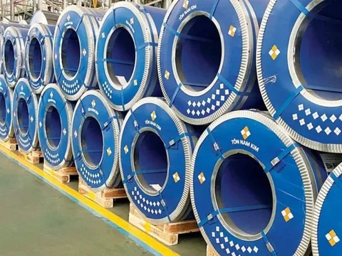 Kinh doanh dưới giá vốn, Thép Nam Kim báo lỗ trở lại sau 11 năm