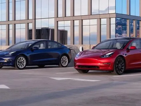 10 người mua ô tô, có 1 người mua xe điện