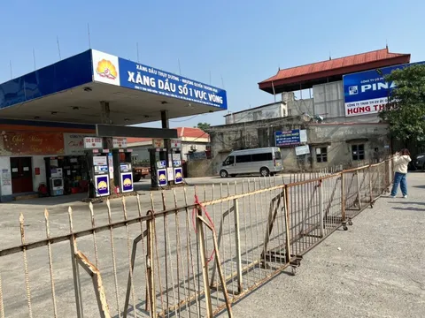 Cây xăng bị phạt 15 triệu đồng vì nghỉ bán hàng 45 phút mùng 4 Tết
