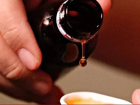 WHO kêu gọi bảo vệ trẻ em trước thuốc ho nhiễm độc