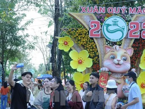 Du lịch Cần Thơ ‘bội thu’ dịp Tết