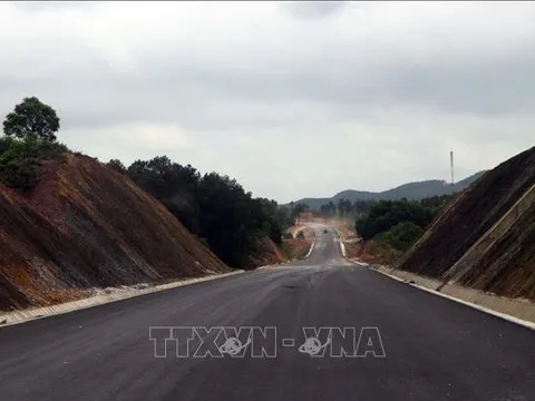 Rốt ráo triển khai 4 dự án cao tốc phía Bắc