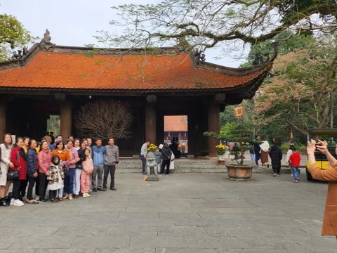 Gần 43 vạn lượt khách du Xuân tại Thanh Hóa trong 7 ngày nghỉ Tết