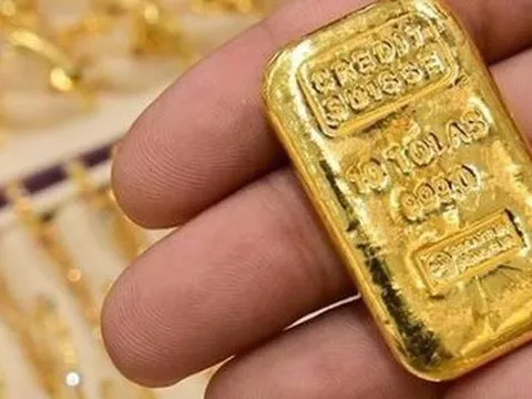 Vì sao giá vàng bất ngờ tăng mạnh trở lại ?