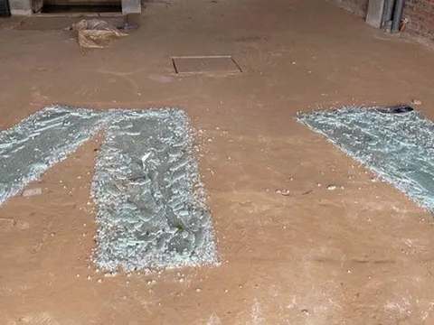 Đà Nẵng: Hàng loạt shophouse bị trộm đập cửa, tháo khung nhôm