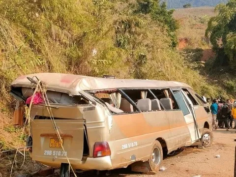 Xe khách chở người đi đám cưới gặp nạn: Xác định các nạn nhân