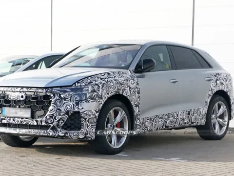Audi Q8 2025 lộ diện - thay đổi nhẹ ngoại thất, lưới tản nhiệt hầm hố