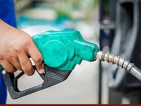 Việt Nam nhập gần 9 tỷ USD xăng dầu năm 2022