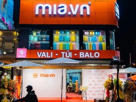 Ai đứng sau MIA - thương hiệu vali chi 700 triệu đồng/tháng thuê mặt bằng đắt bậc nhất Việt Nam, mời các Hoa hậu làm đại sứ?