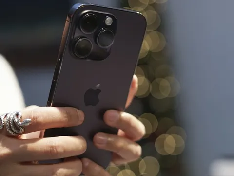 Người dùng mất kiên nhẫn với iPhone 14 Pro Max: 'Đây là chiếc iPhone nhiều lỗi nhất tôi từng sử dụng'