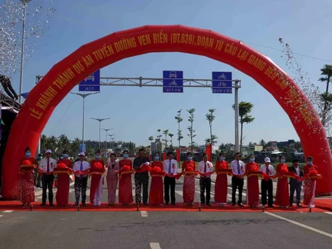 Bí thư Tỉnh uỷ Bình Định: Đầu tư đường để phát triển kinh tế - xã hội