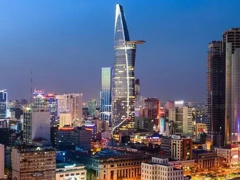 Philippines vượt ngưỡng thu nhập thấp được 27 năm, Indonesia được 25 năm, Việt Nam thì sao?