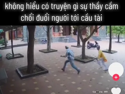 Thực hư thông tin sư thầy cầm chổi đuổi đánh người đến cầu an
