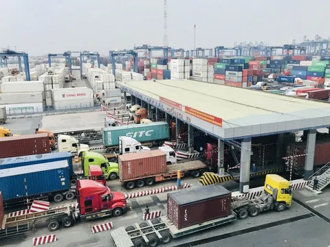 Xuất khẩu đầu năm Quý Mão qua Cảng Cát Lái giảm mạnh