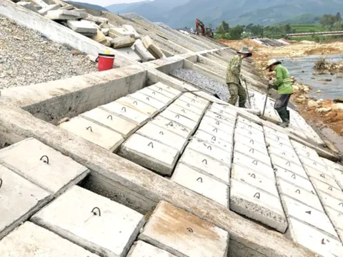 Quảng Ngãi tiết kiệm hàng trăm tỷ đồng nhờ đấu thầu