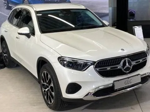 Mercedes-Benz GLC 2023 giá dự kiến tới 2,9 tỷ đồng tại Việt Nam: Đắt hơn BMW X3 nửa tỷ, nhập với số lượng ít