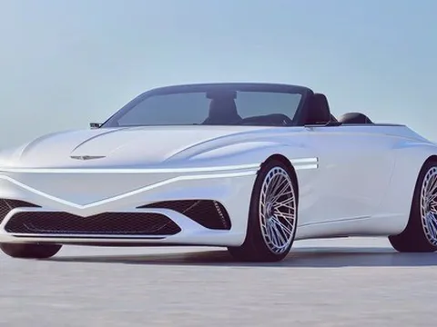 Hãng xe sang của Hyundai chơi lớn: Lần đầu tiên đưa xe Hàn ngang tầm Maybach, Bentley